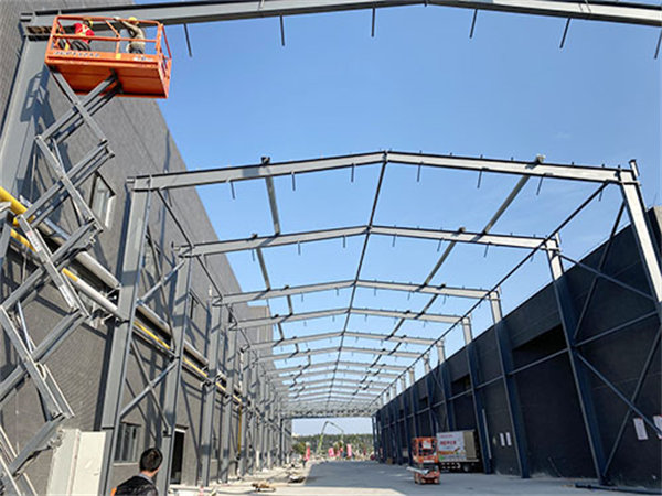 鋼結(jié)構(gòu)廠房